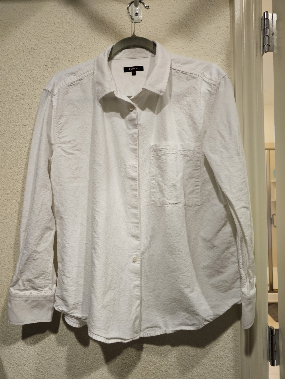 **Quince Organic Cotton Relaxed Oxford Shirt – White – Medium**